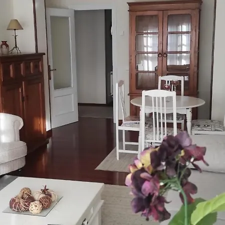 Centro Apartment Saron